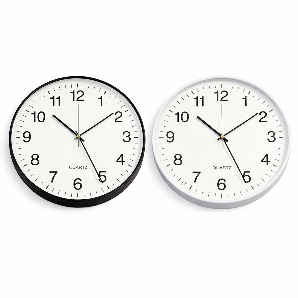 שעון קיר בצבע שחור\לבן