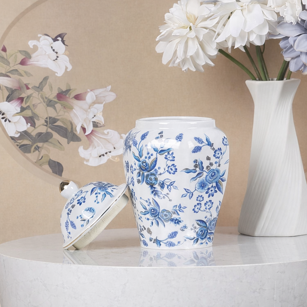 אגרטל עם מכסה סיני