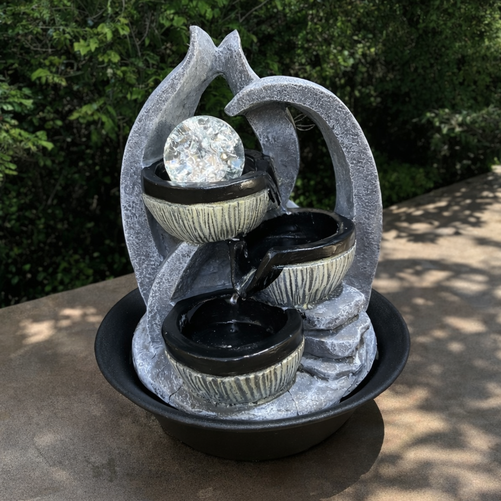 מזרקת מים עם כדור